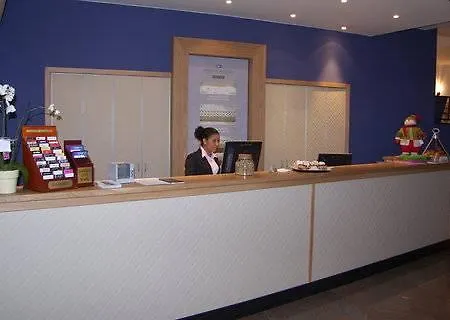إيدن باي تريب إن 3* أنتويرب